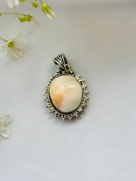 Gomti Chakra Pendant – Abhimantrit & Certified for Prosperity & Protection